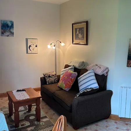 Apartment Woodland